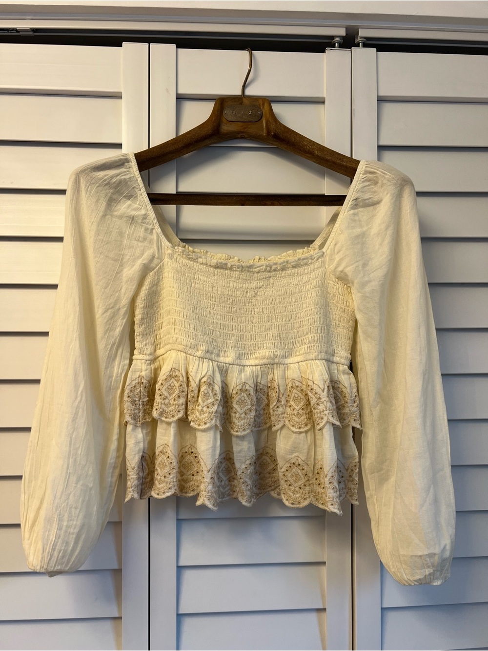 American Eagle Boho Cream Blouse with Lace Trim
